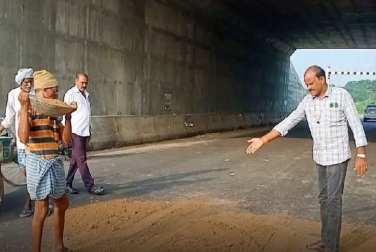 ముండ్లమూరు : రైల్వే బ్రిడ్జి అండర్ పాస్ లో గుంతలు పూడ్చివేత