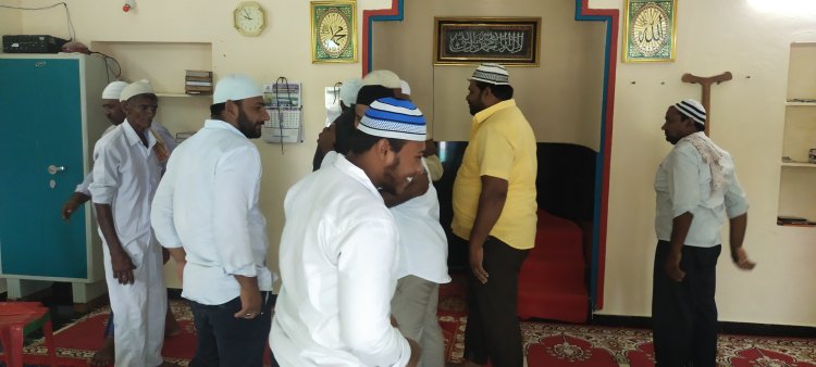 Eid-ul-Adha: ప్రకాశం జిల్లాలో భక్తి శ్రద్ధలతో ప్రార్థనలు